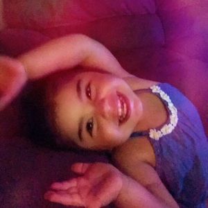 Meet your Posher, Elizabeth