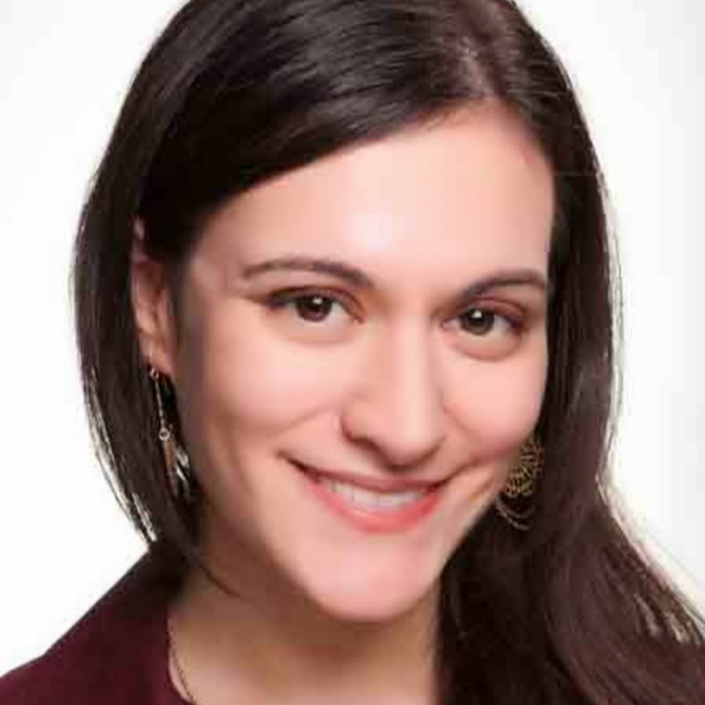 Meet your Posher, Rebeca