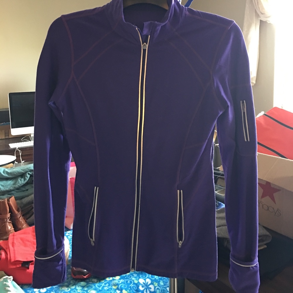 Kirkland brand jogging zip up ❤️