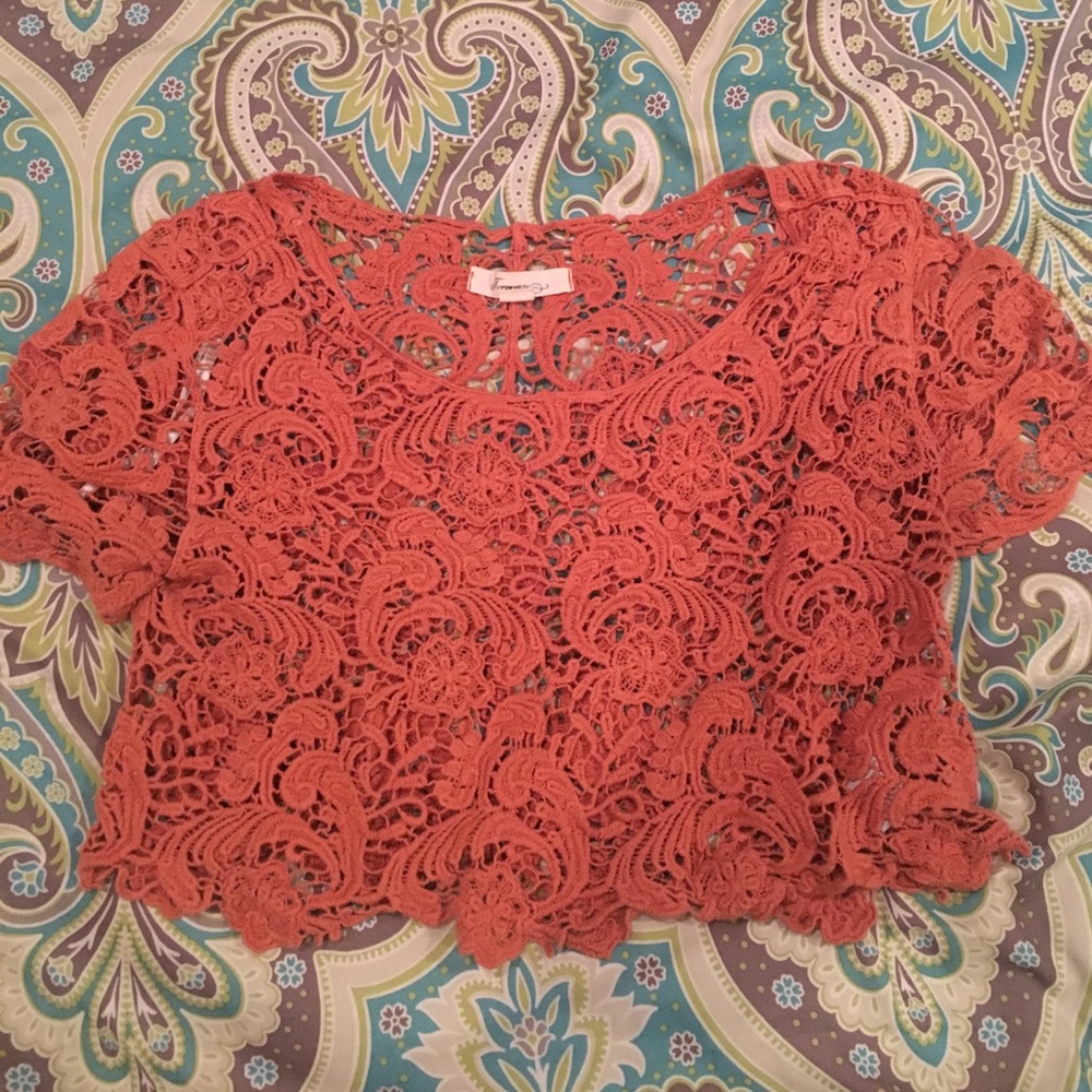 Forever 21 Lace floral crop top Sz S