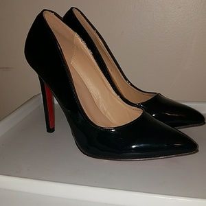 Black, red bottom heels