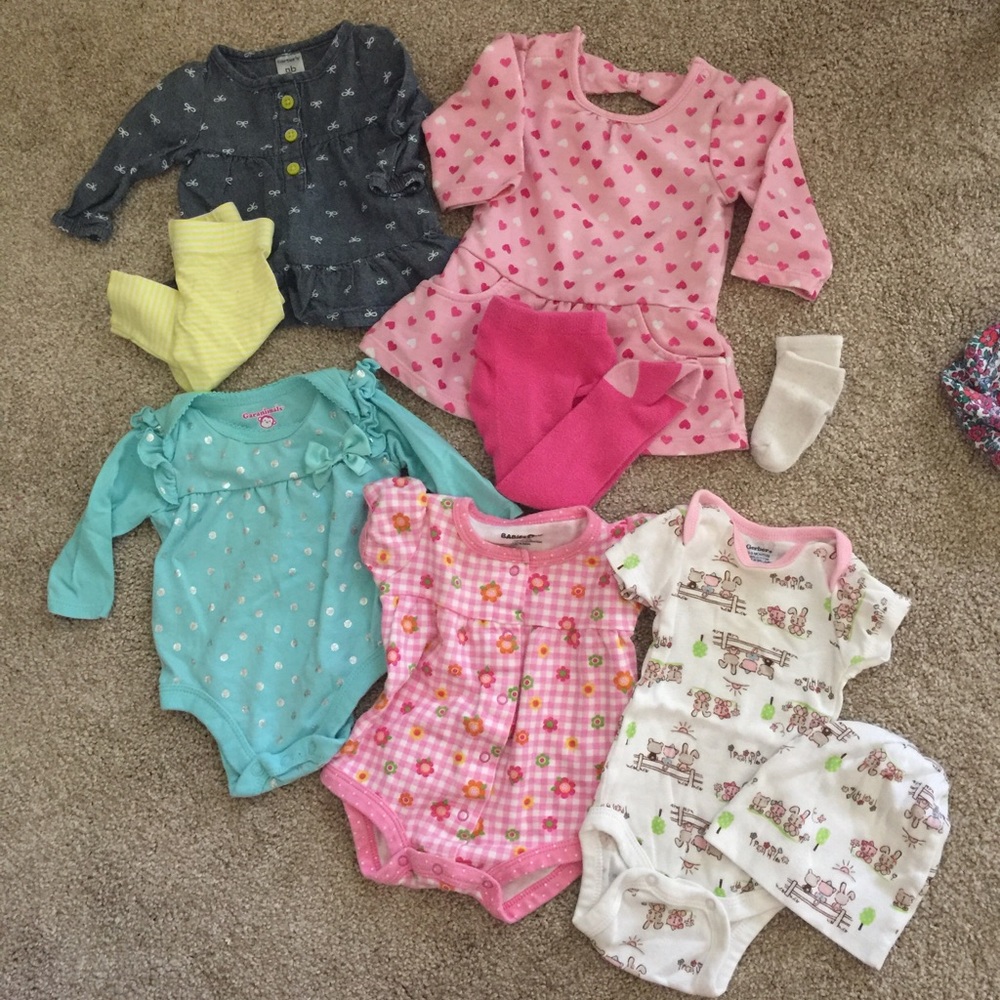 Newborn girl LOT