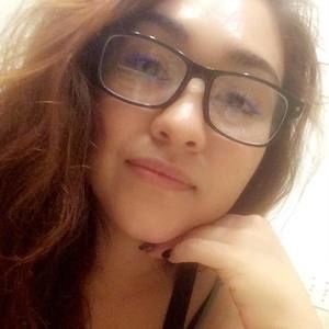 Meet your Posher, Elisa