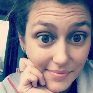 Meet your Posher, Sandi