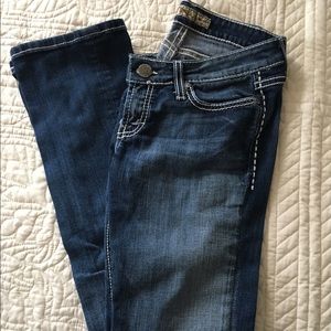Buckle straight leg jeans.