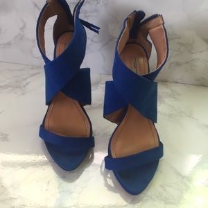 Zara deep blue heel size 37