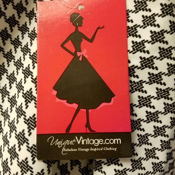 Black & White Houndstooth Dinah Swimsuit - Picture 4 of 4