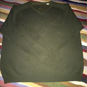 Men's Tommy Bahama forest green v-neck sweater
