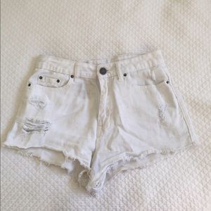 White BDG high waisted shorts
