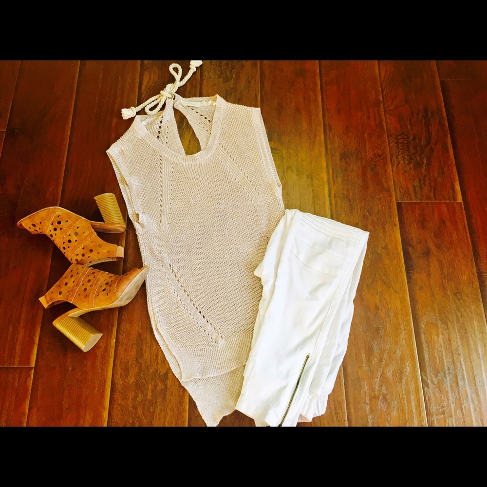 Sleeveless Sweater