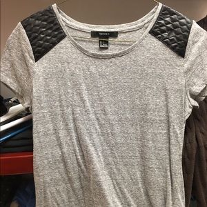 Gray shirt with leather patch