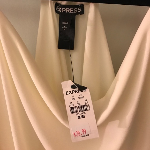 Express white flowy top - Picture 3 of 3