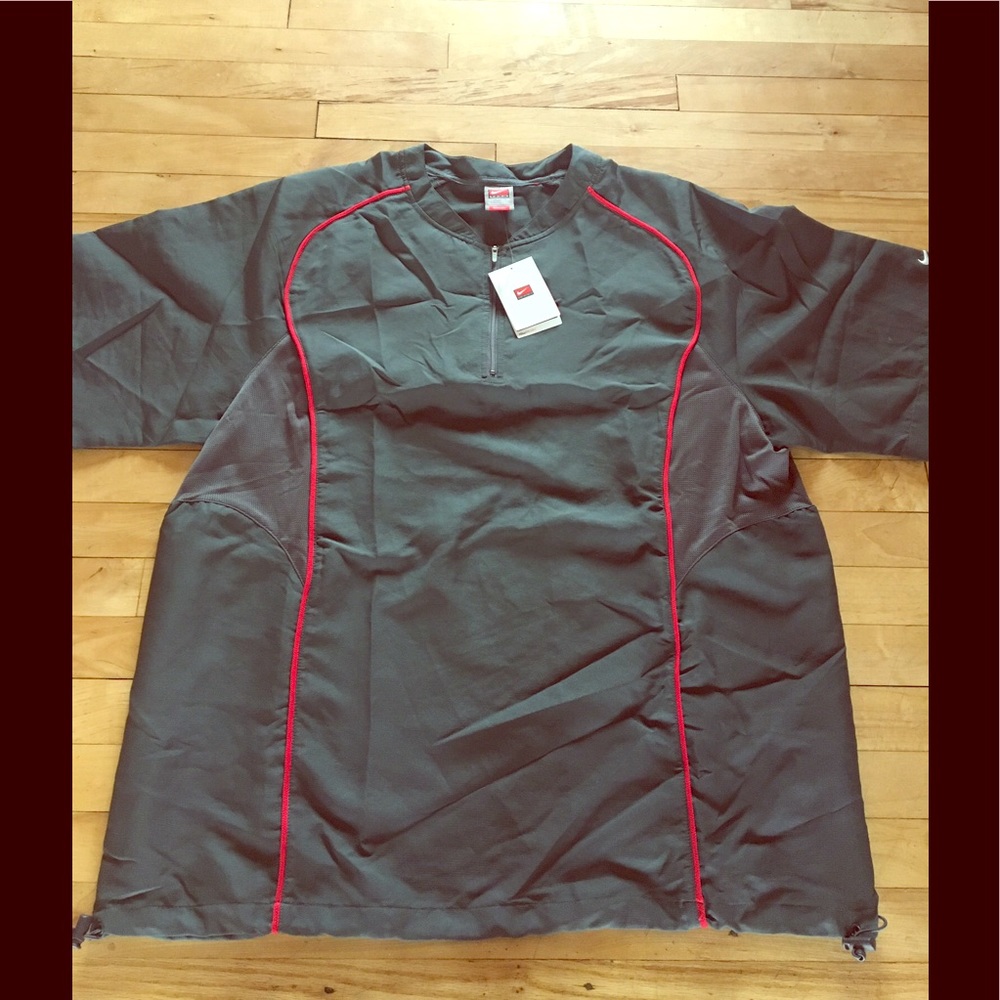 NWT 💫 Nike DryFit Windbreaker 🔥