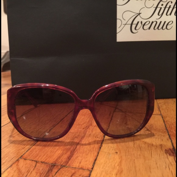 Sunglasses main image 4