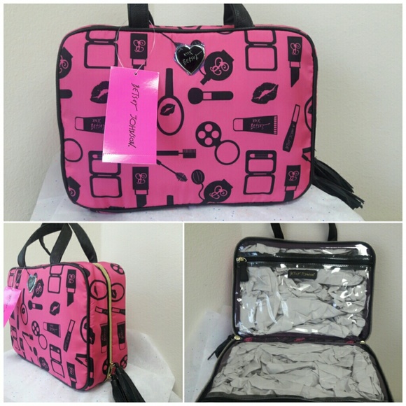 Betsey Johnson Handbags - BETSEY JOHNSON Travel Cosmo