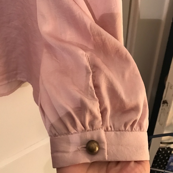 Blouses - Picture 3 of 5