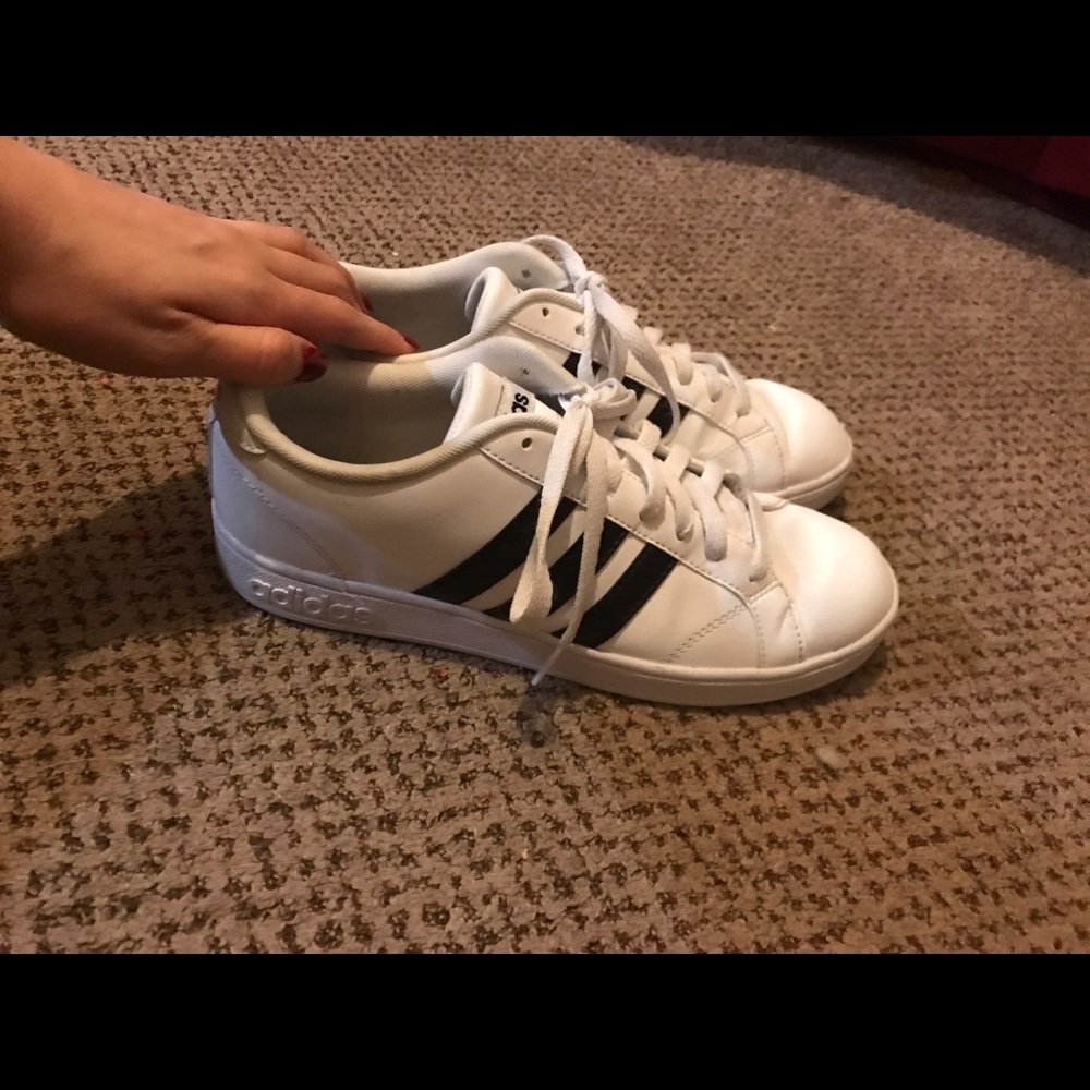 Adidas Neo- White and Black size 8