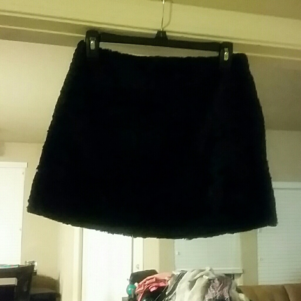 Sexy furry mini skirt