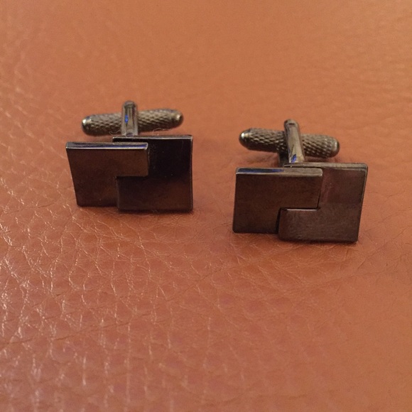 Accessories - Interlocking face cuff links Accessories - Interlocking face cuff links