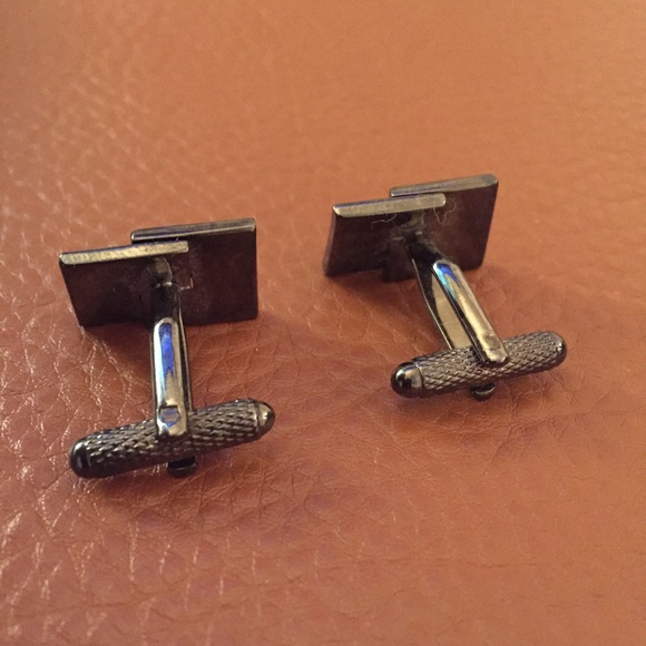Accessories - Interlocking face cuff links Accessories - Interlocking face cuff links