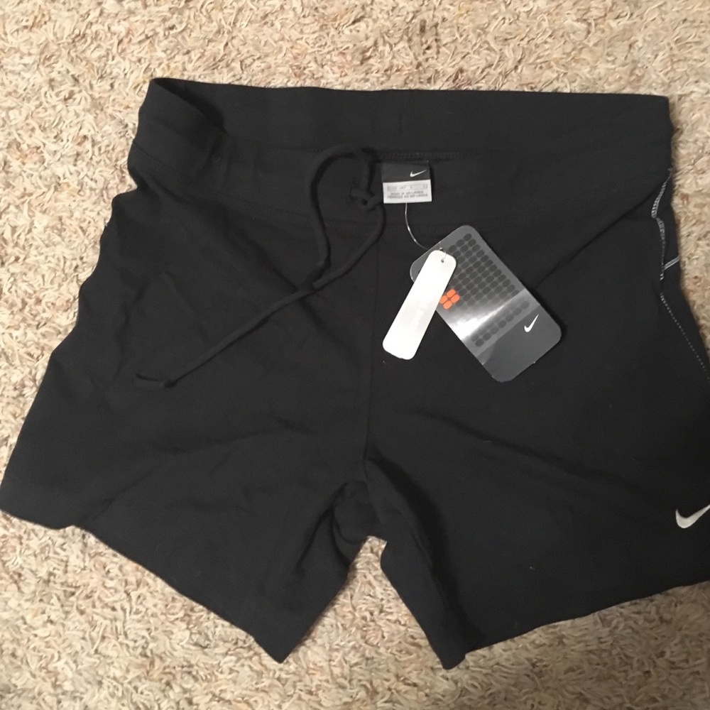 Black Nike shorts