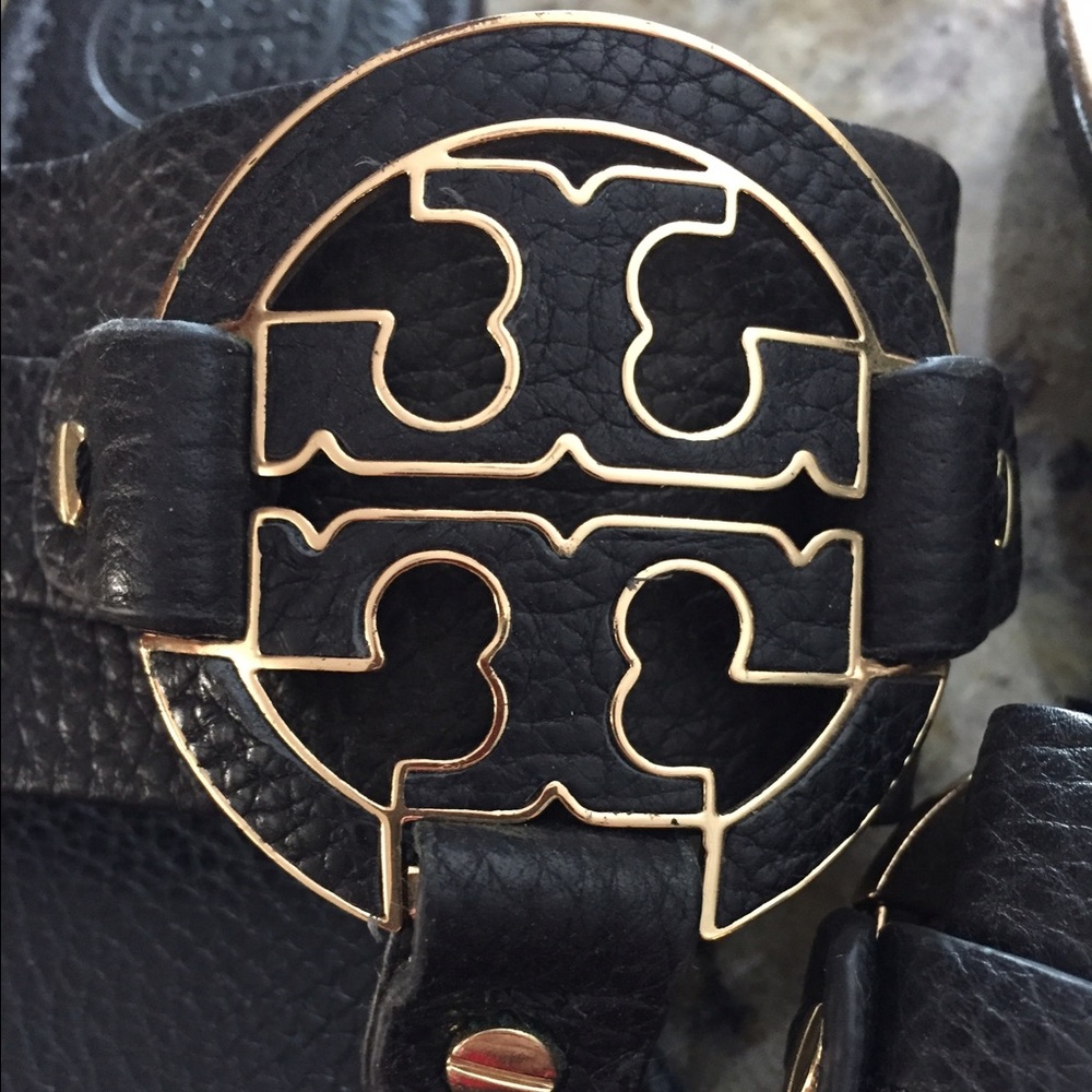 Tory Burch 7.5 Amanda Black Sandals like new