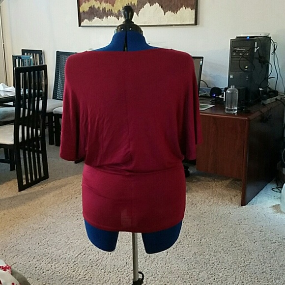 Casual wine red blouse - Picture 3 of 3