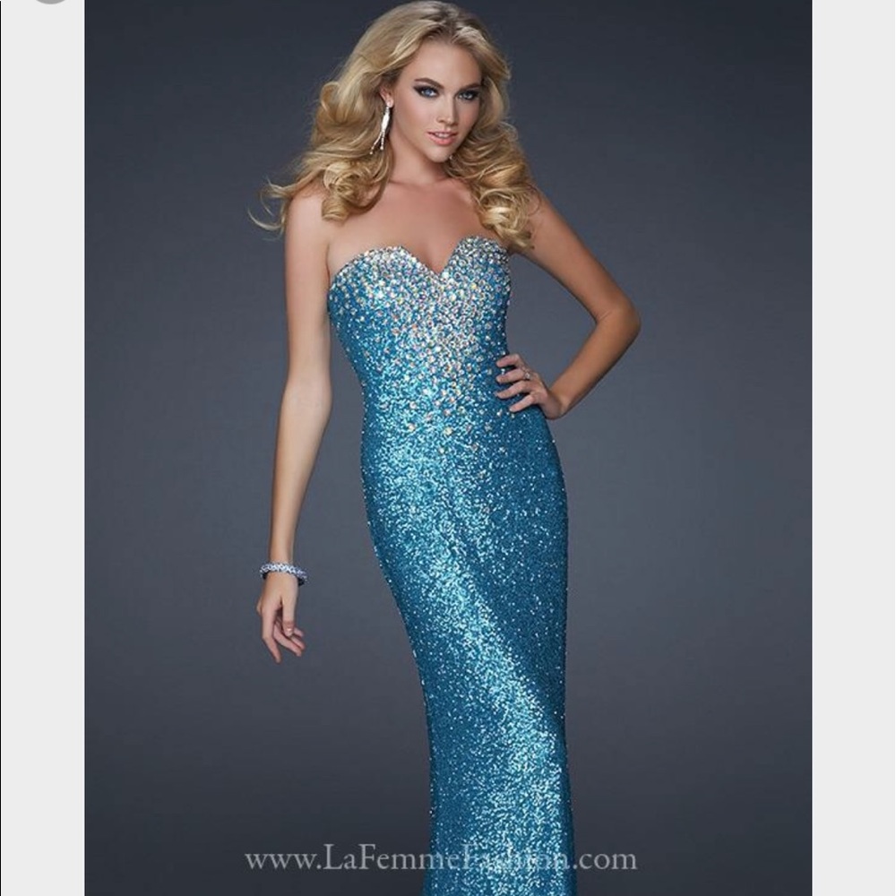La Femme Blue Sequin/beaded prom dress size 2