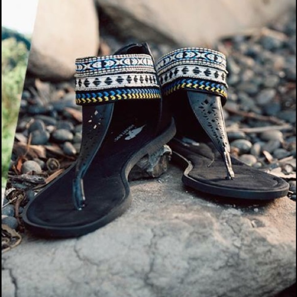 Boho Chic T-Strap Sandal with Bright Embroidery - Picture 3 of 4