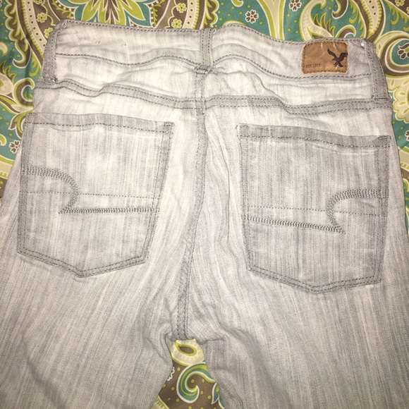 American Eagle Grey Super Stretch Hi-Rise Jeggings Size 2 - Picture 3 of 5