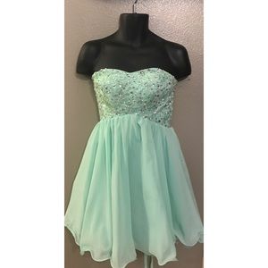 Short blue-green dress