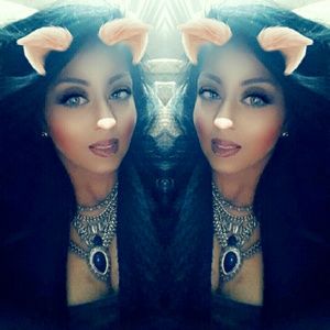 Meet your Posher, Claudia