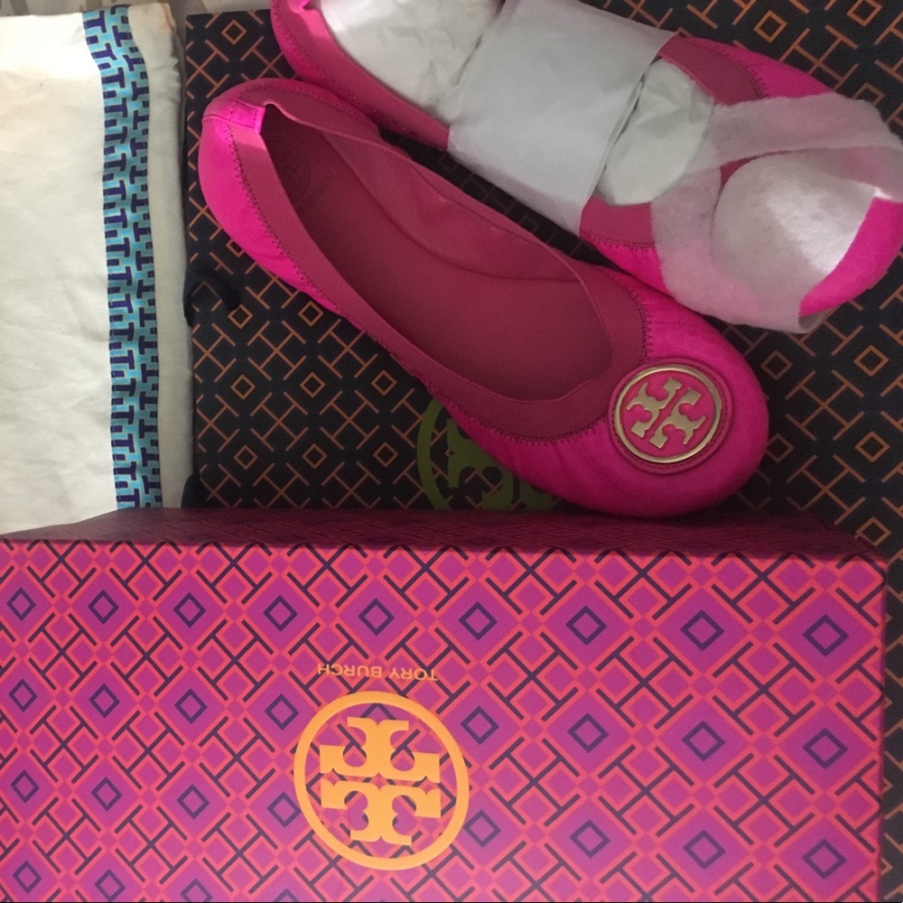 Tory Burch Caroline 2 Neon Flat