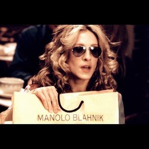 Meet your Posher, Noelle