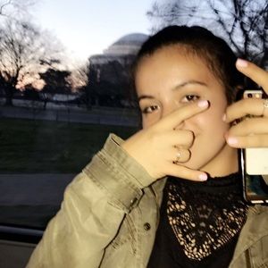 Meet your Posher, Noelia