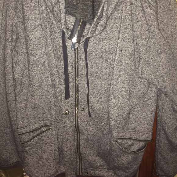 American Eagle zip up jacket - Picture 3 of 4
