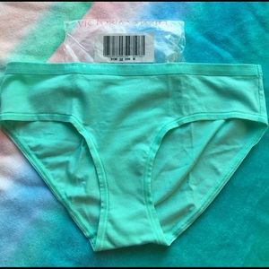 NIB VICTORIAS SECRET PANTY SZ SMALL