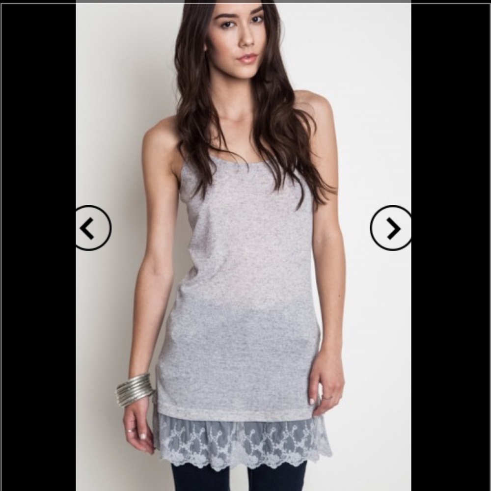 Tank top with lace ruffle