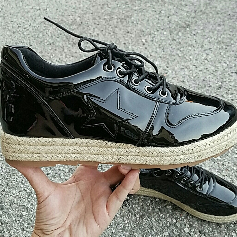 6, 7 & 8 🖤Patent Sneaker Oxnard Platfform