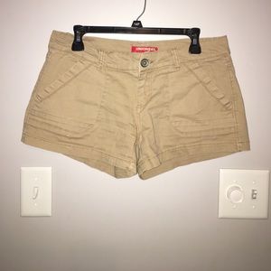 Union Bay khaki shorts