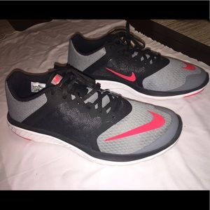 Nike Men's FS Lite Run 3 Running Shoes