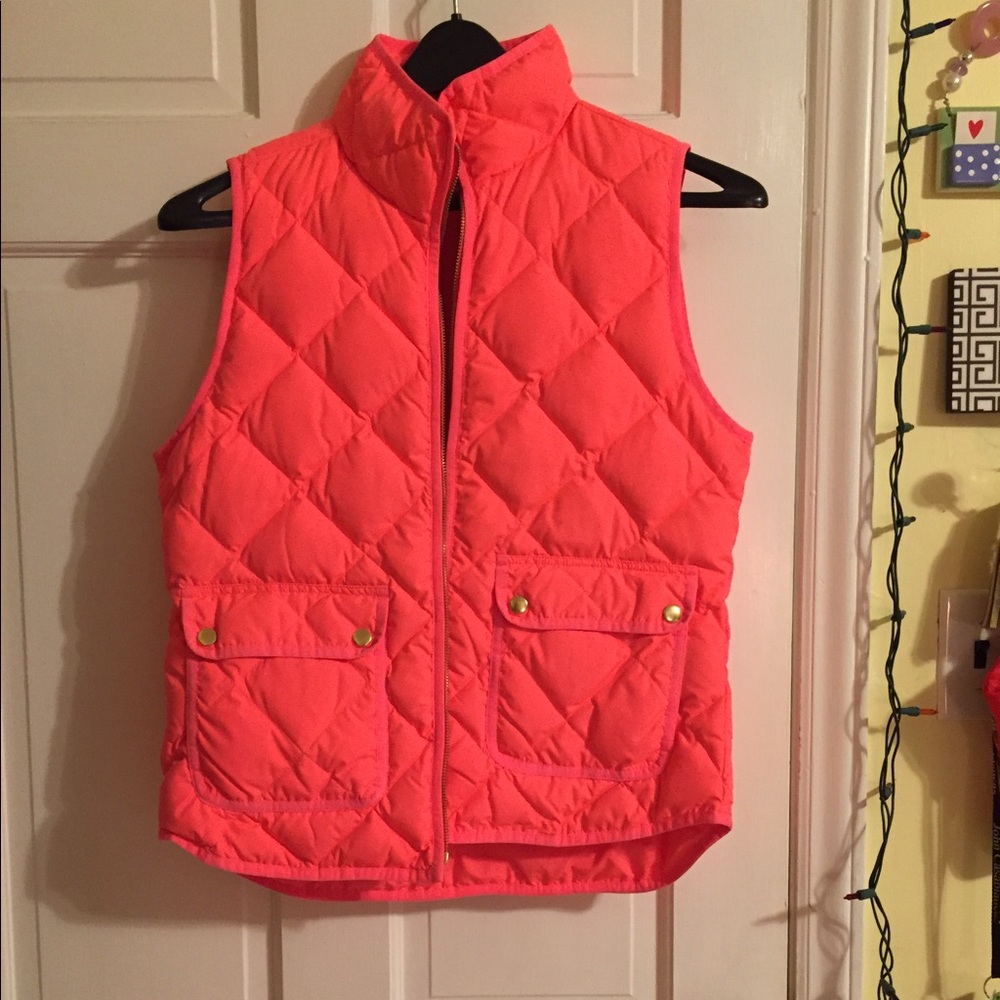 peach vest