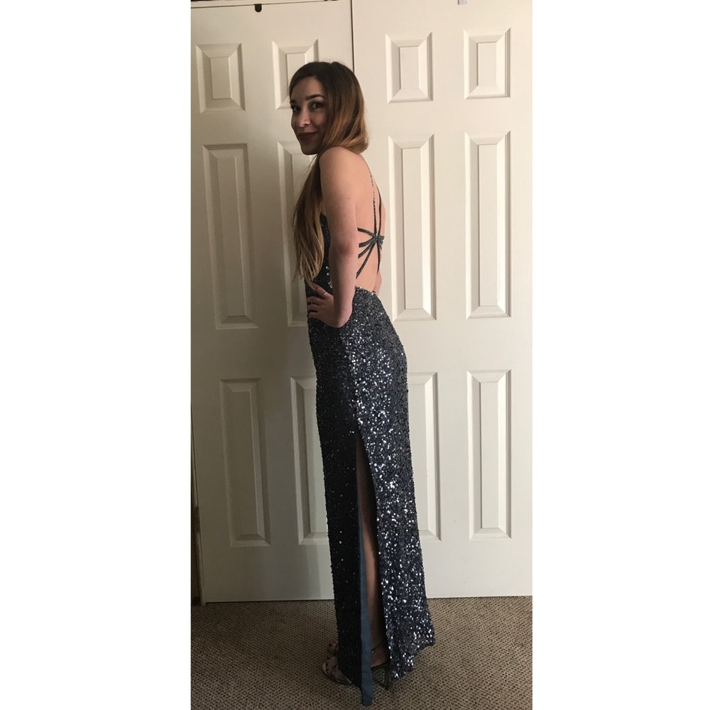 Prom Dress - Picture 4 of 6