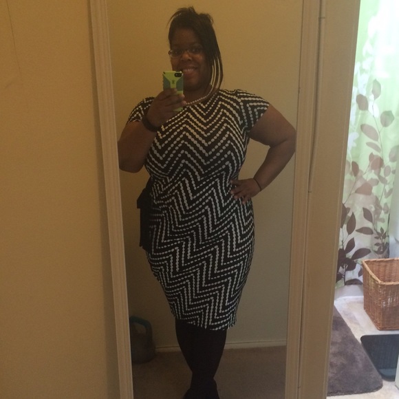 Dresses & Skirts - Cocktail Dress