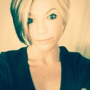 Meet your Posher, Gina