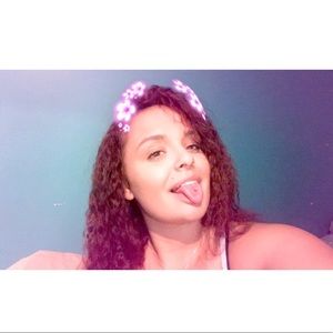 Meet your Posher, Arianna