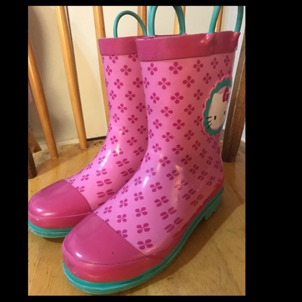 Hello kitty rain boots