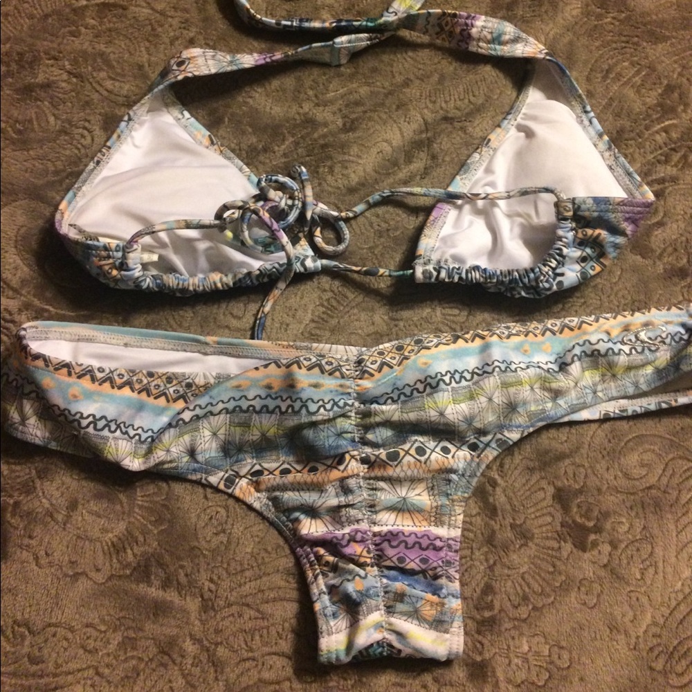 Patterned Bikini - Picture 2 of 2