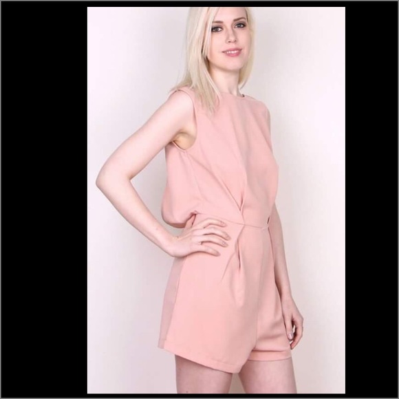 Lace-Back Playsuit - Picture 3 of 4