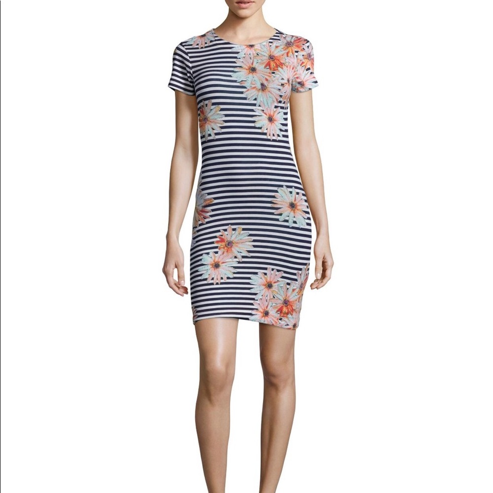 French connection short sleeve dress.